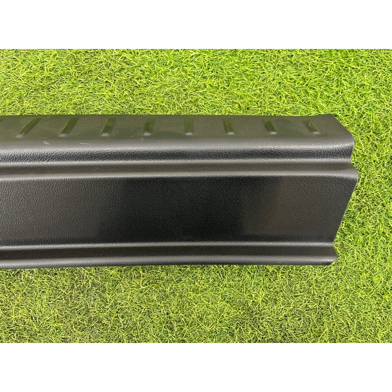 Накладка замка крышки багажника (салон) Mercedes-Benz EQB 350 X243 2022 A24369029009051