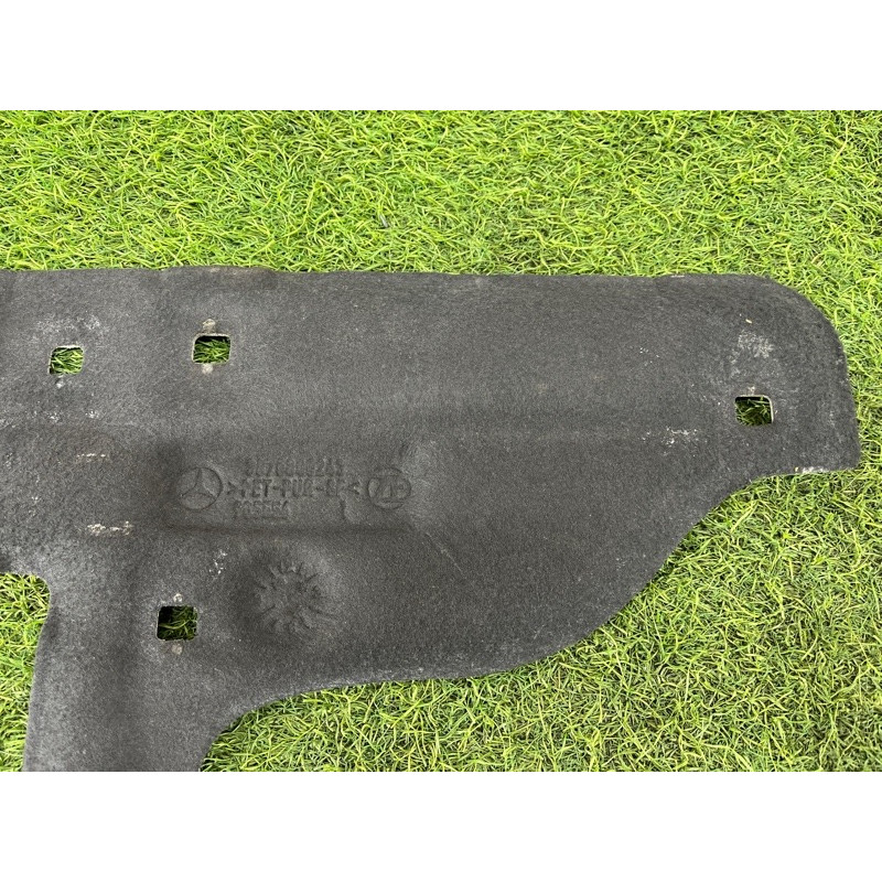 Шумоизоляция двигателя (кузов и элементы) Mercedes-Benz EQB 350 X243 2022 A2433431600