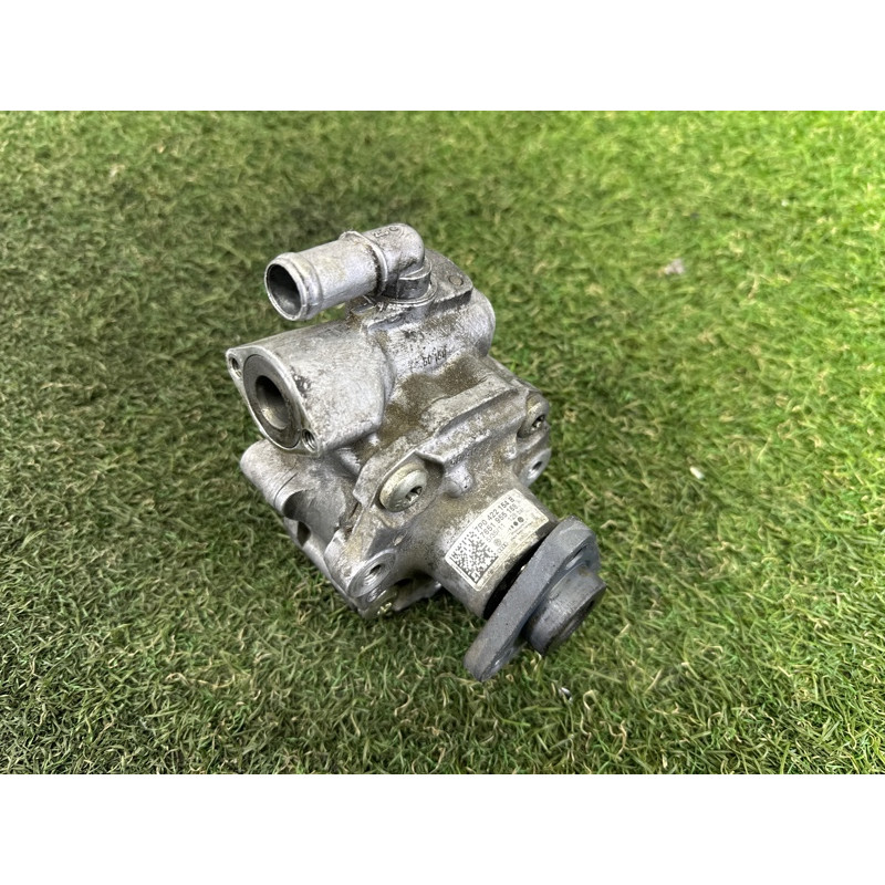 Насос гідропідсилювача керма (рульове керування) Volkswagen Touareg NF 2012 3.0 TDI 7P6422154A