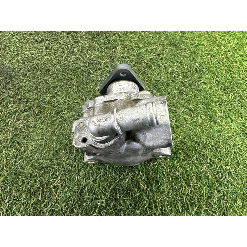 Насос гідропідсилювача керма (рульове керування) Volkswagen Touareg NF 2012 3.0 TDI 7P6422154A