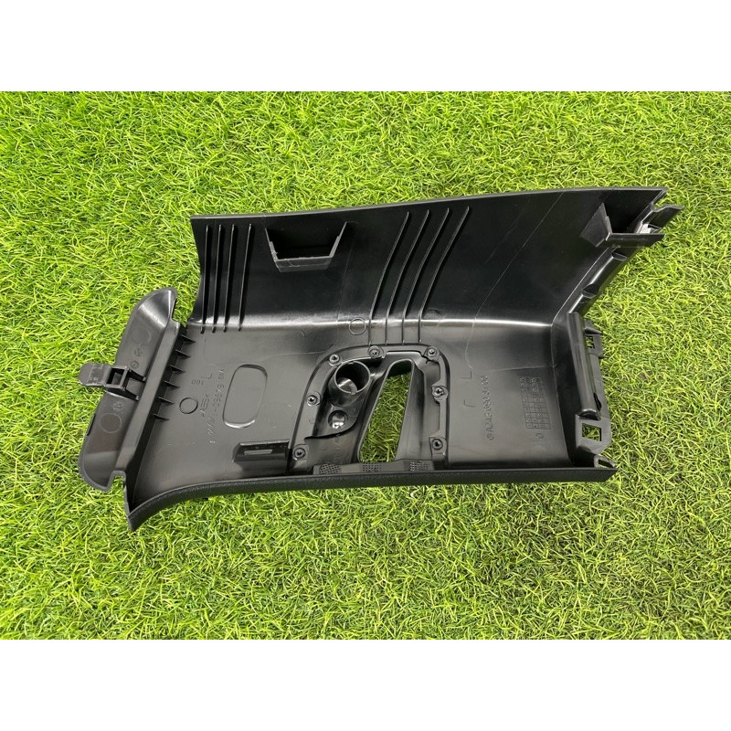 Обшивка стойки верхняя (салон) Mercedes-Benz EQB 350 X243 2022 A24369081009051