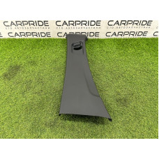 Обшивка стойки центральная