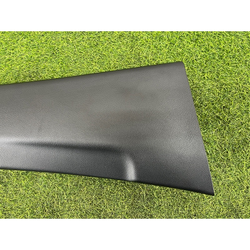 Обшивка стойки центральная (салон) Mercedes-Benz EQB 350 X243 2022 A24369090009051