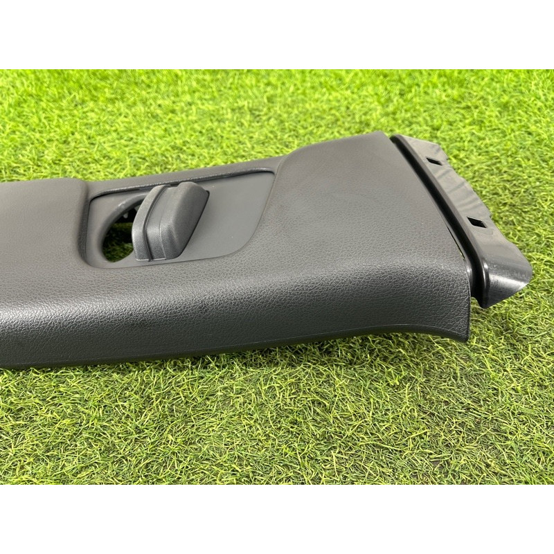 Обшивка стойки центральная (салон) Mercedes-Benz EQB 350 X243 2022 A24369090009051