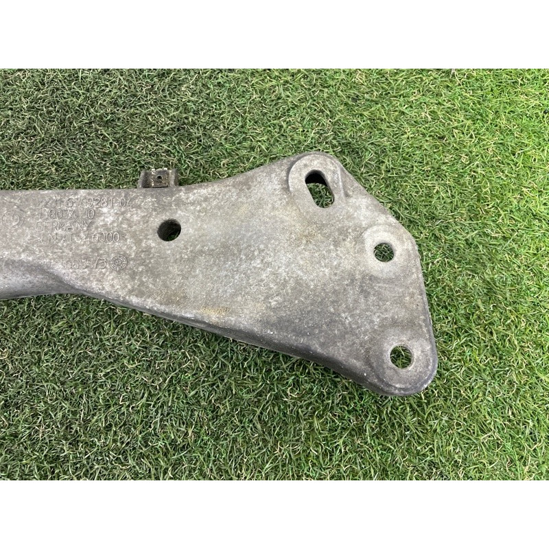 Траверса (трансмиссия) BMW 3-series E90 2010 3.0 N54 22116769281