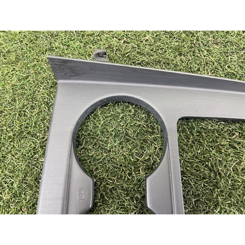 Декоративная накладка центральной консоли (салон) AUDI A4 B9 2017 2.0 TFSI 8W1864241A6PS