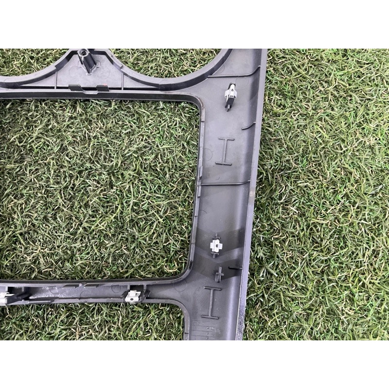 Декоративная накладка центральной консоли (салон) AUDI A4 B9 2017 2.0 TFSI 8W1864241A6PS