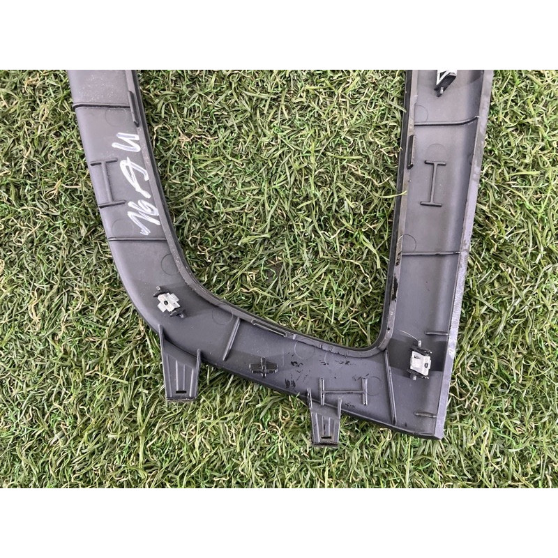 Декоративная накладка центральной консоли (салон) AUDI A4 B9 2017 2.0 TFSI 8W1864241A6PS