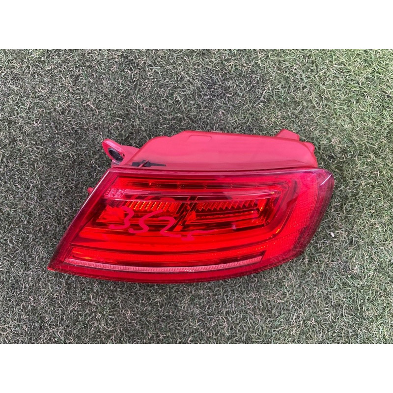 Задний фонарь (оптика) AUDI A8 D4 2011 4.2 CDRA 4H0945096A