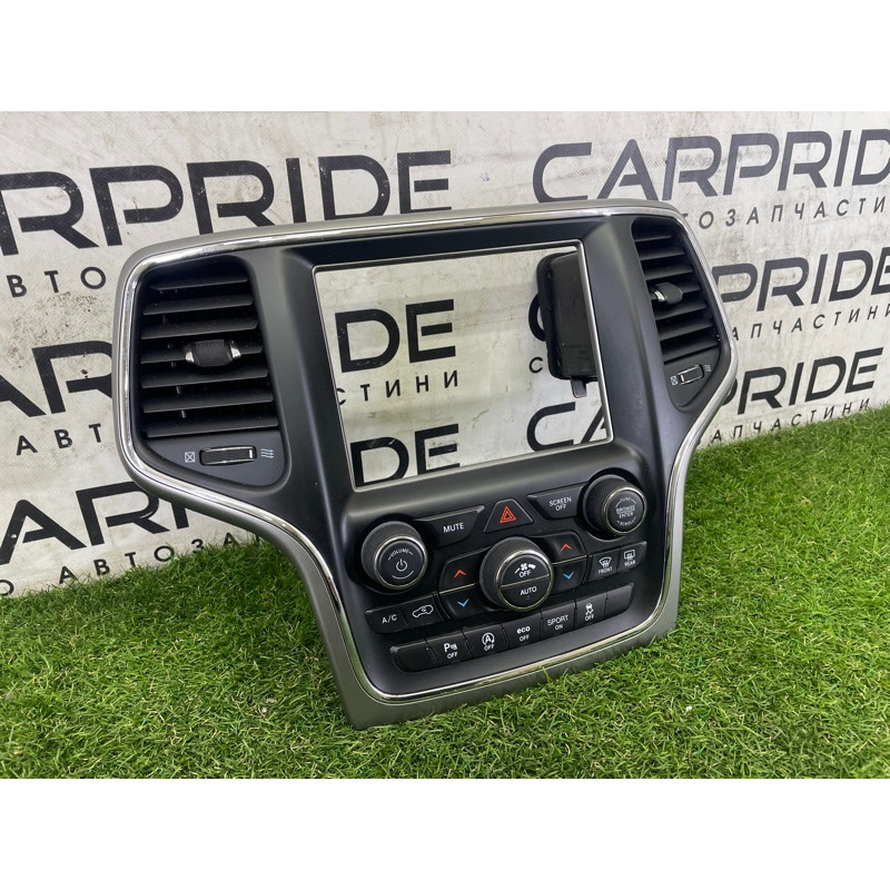 Панель управления климат-контролем (электрика / блоки управления) Jeep Grand Cherokee WK2 2018 3.6 68333939AA