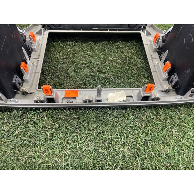 Панель управления климат-контролем (электрика / блоки управления) Jeep Grand Cherokee WK2 2018 3.6 68333939AA