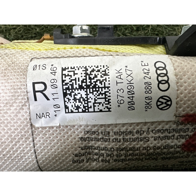 Airbag сидения (airbag / безопасность) AUDI A4 B8 2010 2.0 CAEB 8K0880242E