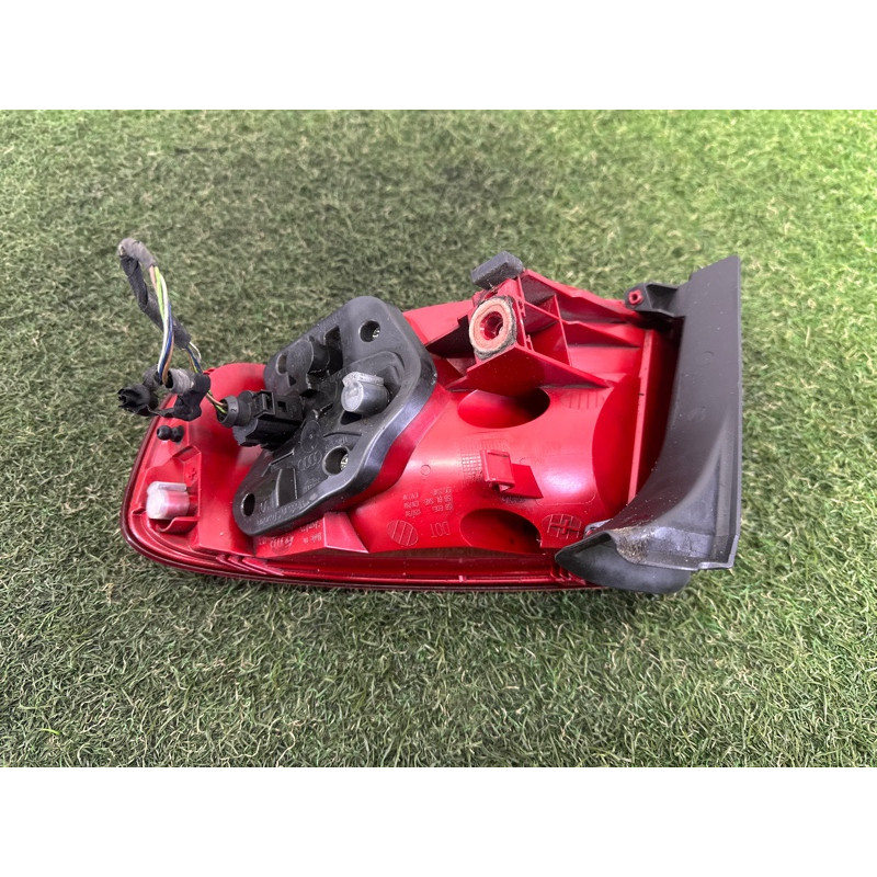 Задний фонарь (оптика) AUDI A4 B8 2010 2.0 CAEB 8K5945095L