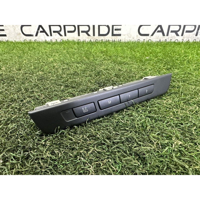 Кнопка памяти сидения (электрика / кнопки) BMW 7-series F01 2011 3.0 N54 61319215738