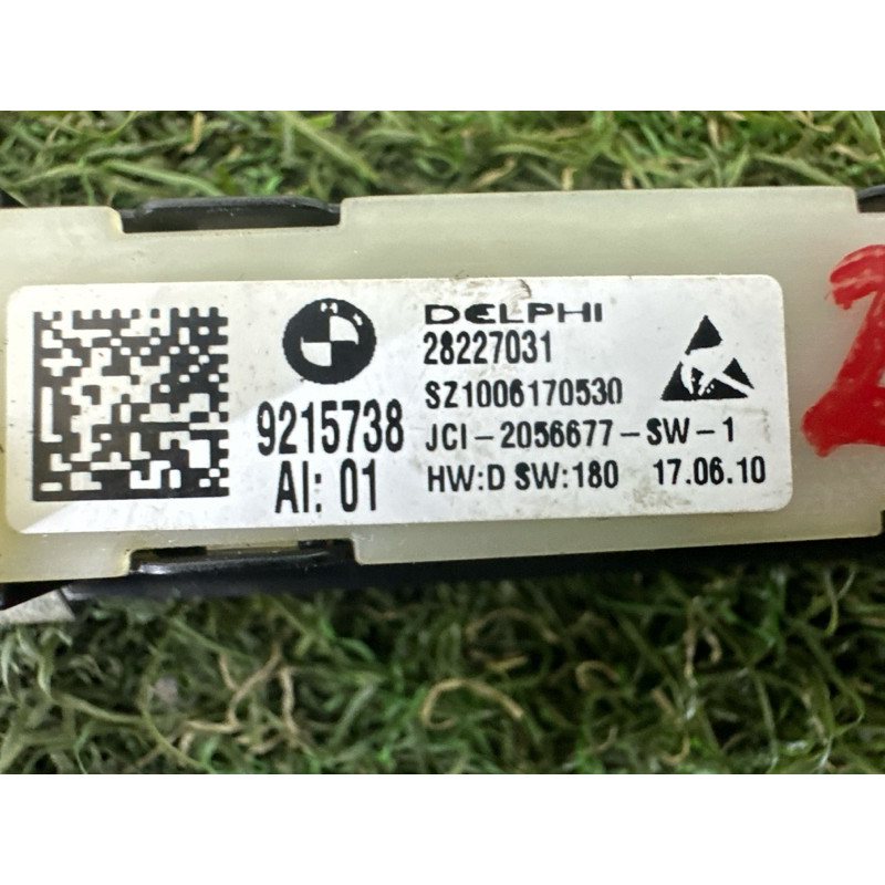 Кнопка памяти сидения (электрика / кнопки) BMW 7-series F01 2011 3.0 N54 61319215738