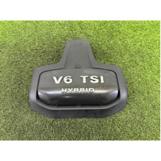 Декоративная крышка двигателя