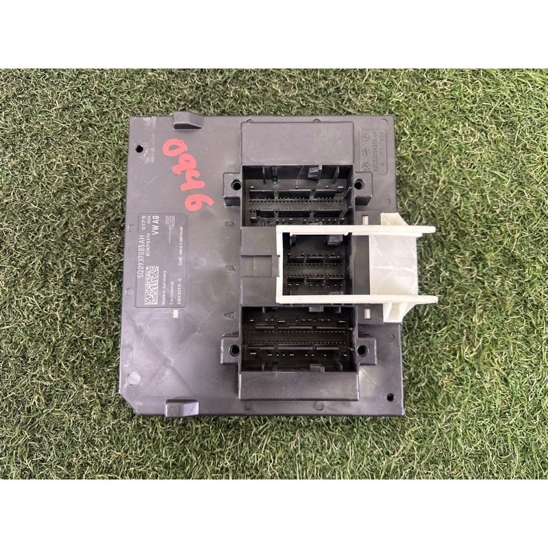 Модуль BCM (электрика / блоки управления) AUDI A3 8V 2016 1.8 CNSB 5Q0937085AHZ00