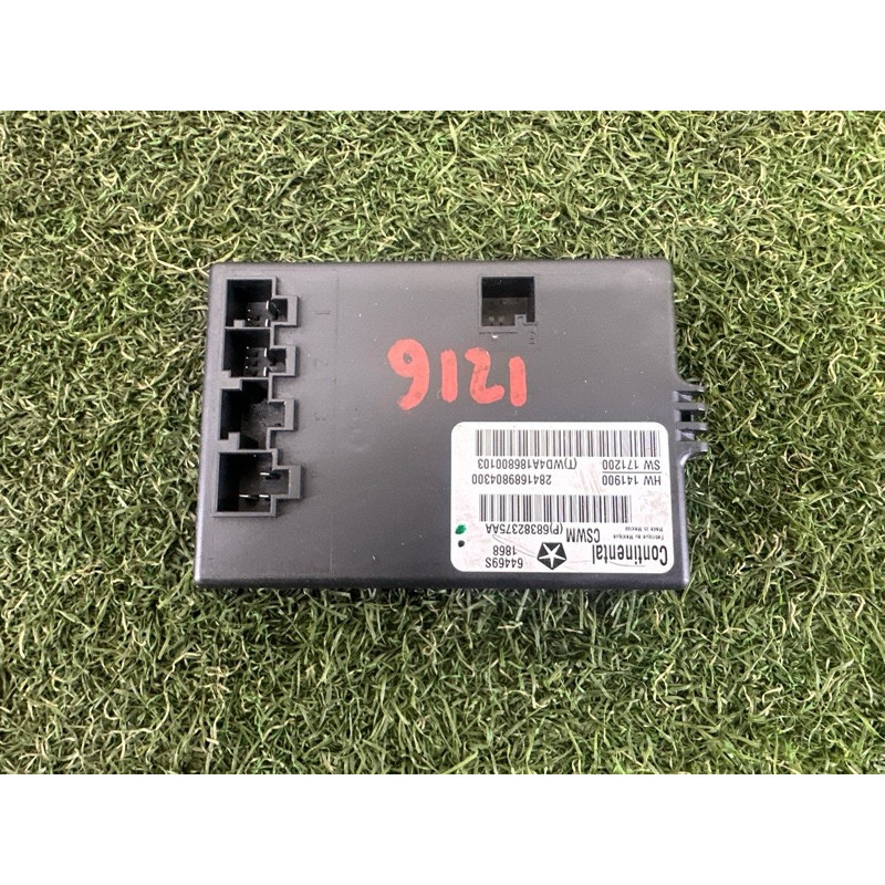 Блок управления подогревом сидения (электрика / блоки управления) Jeep Grand Cherokee WK2 2018 3.6 68382377AA