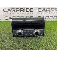 Панель управління клімат-контролем