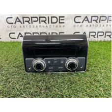 Панель управления климат-контролем