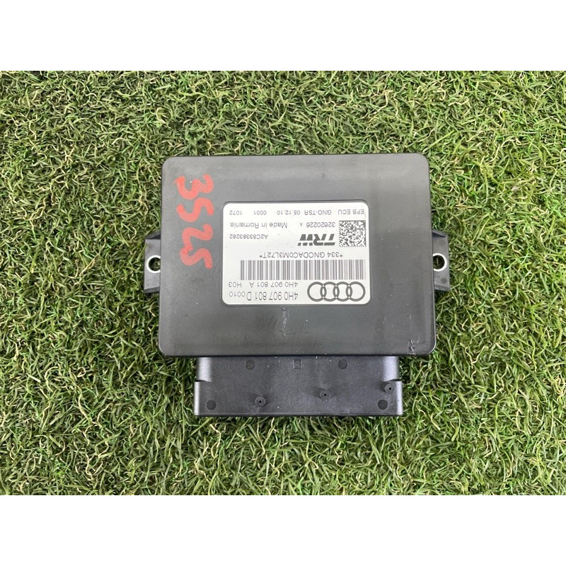 Блок управления стояночным тормозом (электрика / блоки управления) AUDI A8 D4 2011 4.2 CDRA 4H0907801D