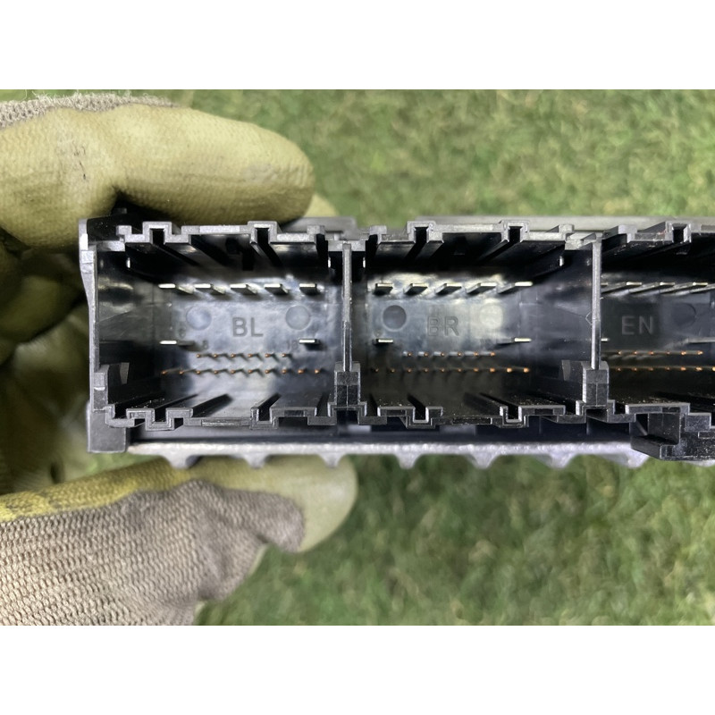 Блок управления подвеской (электрика / блоки управления) LAND ROVER RANGE ROVER Sport L494 2016 3.0 Diesel LR061877