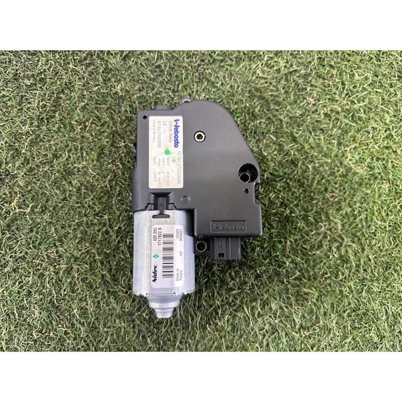 Мотор люка (електрика) BMW 7-series F01 2011 3.0 N54 67617316535