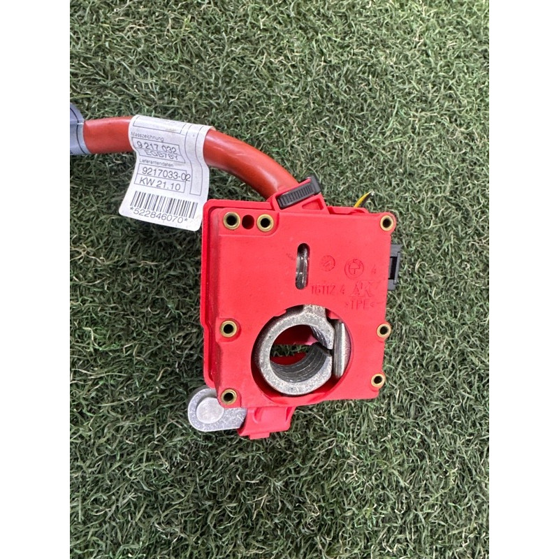 Плюсова клема (електрика) BMW 7-series F01 2011 3.0 N54 61125A6BEA1