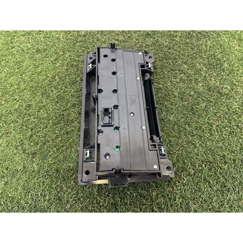 Панель управления климат-контролем (электрика / блоки управления) LAND ROVER RANGE ROVER Sport L494 2016 3.0 Diesel LR080775