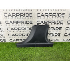 Обшивка стойки центральная