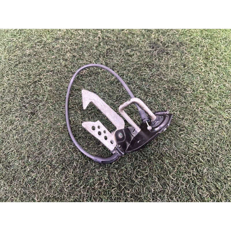 Ответная часть замка капота (кузов и элементы) BMW 7-series F01 2011 3.0 N54 51237183763