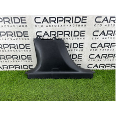 Обшивка стойки центральная