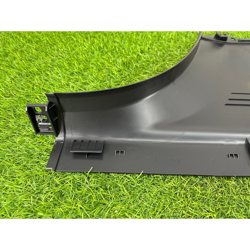 Обшивка стойки центральная (салон) Mercedes-Benz EQB 350 X243 2022 A24369097009051