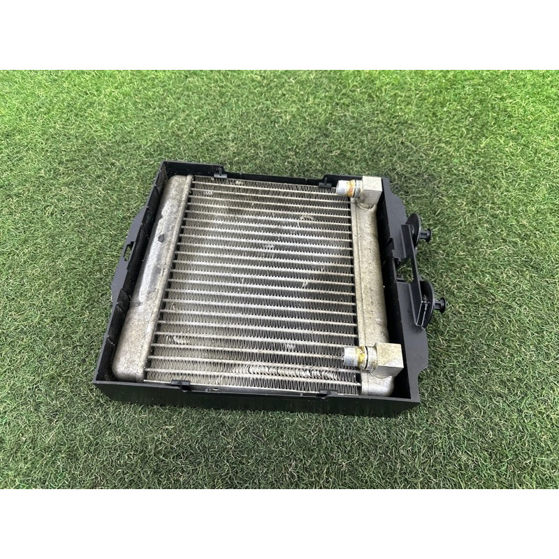 Радиатор масляный (система охлаждения) BMW 7-series F01 2011 3.0 N54 17217572542