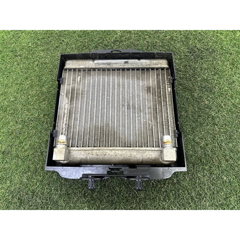 Радиатор масляный (система охлаждения) BMW 7-series F01 2011 3.0 N54 17217572542