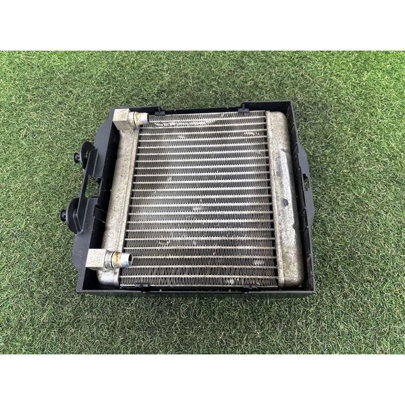 Радиатор масляный (система охлаждения) BMW 7-series F01 2011 3.0 N54 17217572542