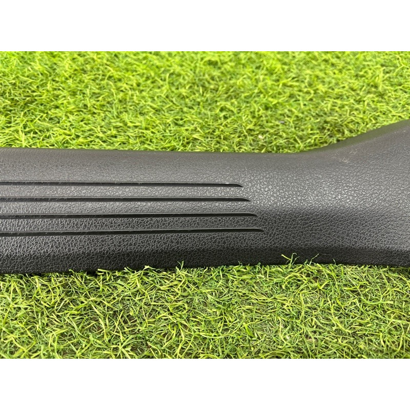 Накладка на поріг (кузов и элементы) Mercedes-Benz EQB 350 X243 2022 A17768028009051
