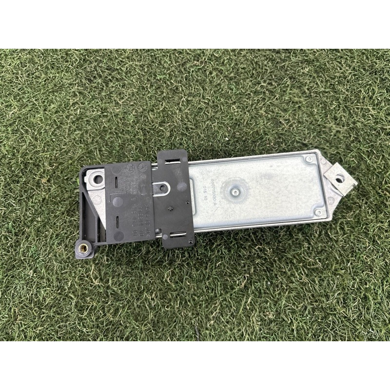 Блок подачи ремня (электрика / блоки управления) BMW 7-series F01 2011 3.0 N54 61359200909