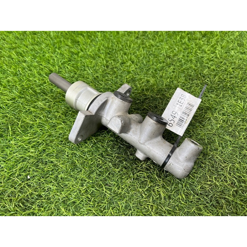 Главный тормозной цилиндр (тормозная система) BMW 7-series E38 1996 M60B40 34311165543