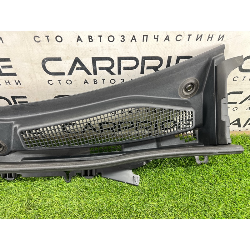 Жабо (кузов и элементы) Mercedes-Benz EQB 350 X243 2022 A2478302900