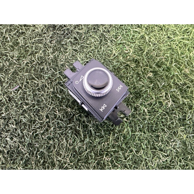 Кнопка регулировки громкости (электрика / кнопки) AUDI Q5 FY 2018 2.0 DAYB 80B919616