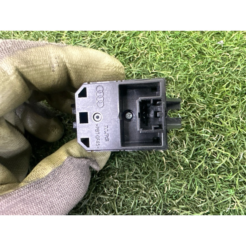 Кнопка регулировки громкости (электрика / кнопки) AUDI Q5 FY 2018 2.0 DAYB 80B919616