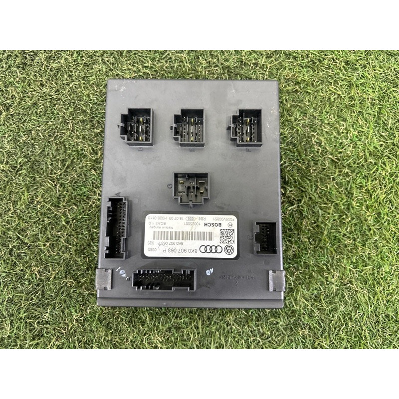 Модуль BCM (электрика / блоки управления) AUDI Q5 8R 2010 3.2 CALB 8K0907063P