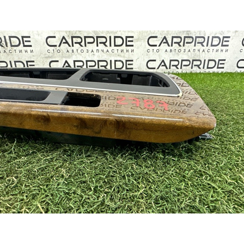 Декоративная накладка центральной консоли (салон) AUDI Q5 FY 2018 2.0 DAYB 80B864241C6PS