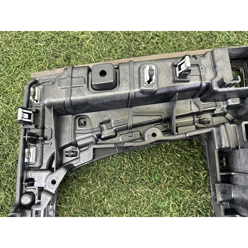 Декоративная накладка центральной консоли (салон) AUDI Q5 FY 2018 2.0 DAYB 80B864241C6PS