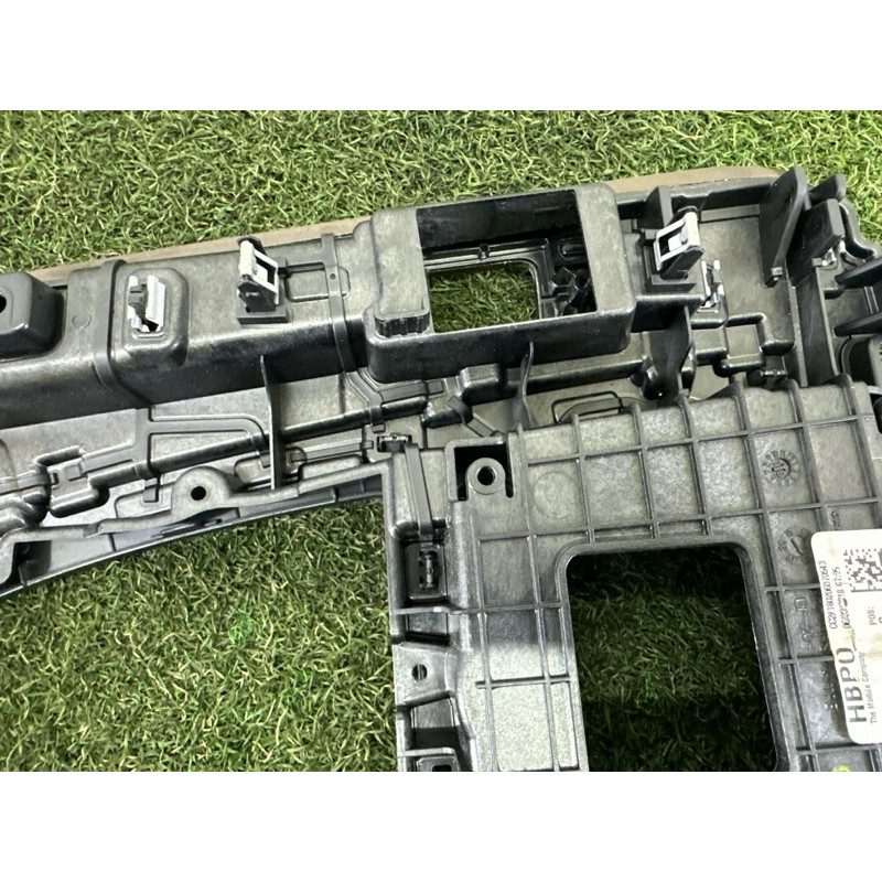 Декоративная накладка центральной консоли (салон) AUDI Q5 FY 2018 2.0 DAYB 80B864241C6PS