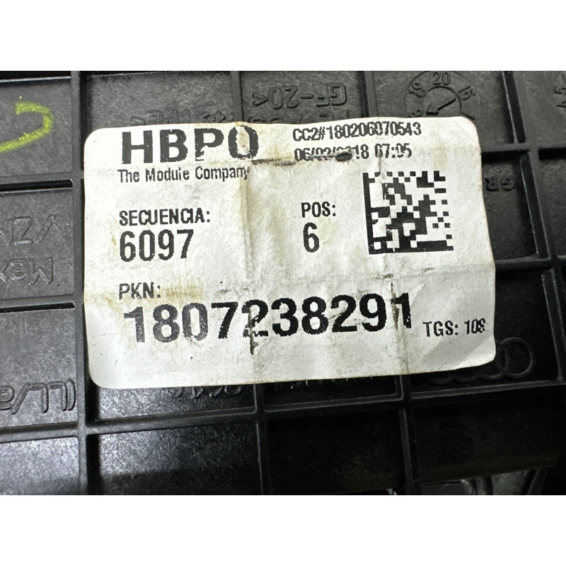 Декоративная накладка центральной консоли (салон) AUDI Q5 FY 2018 2.0 DAYB 80B864241C6PS