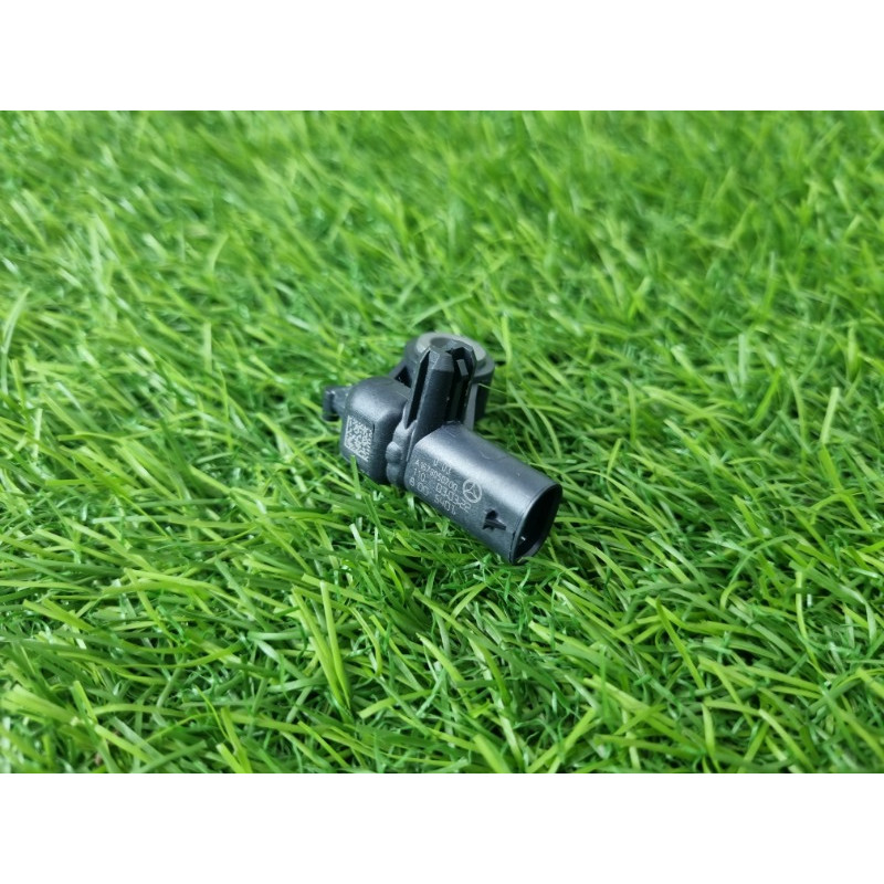 Датчик удара центральной стойки (airbag / безопасность) Mercedes-Benz EQB 350 X243 2022 A1679050700