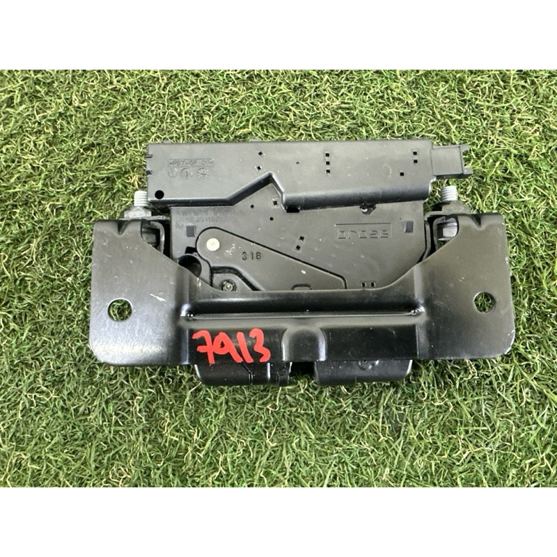 Замок багажника (кузов и элементы) BMW X3 F25 2012 3.0 51247233025