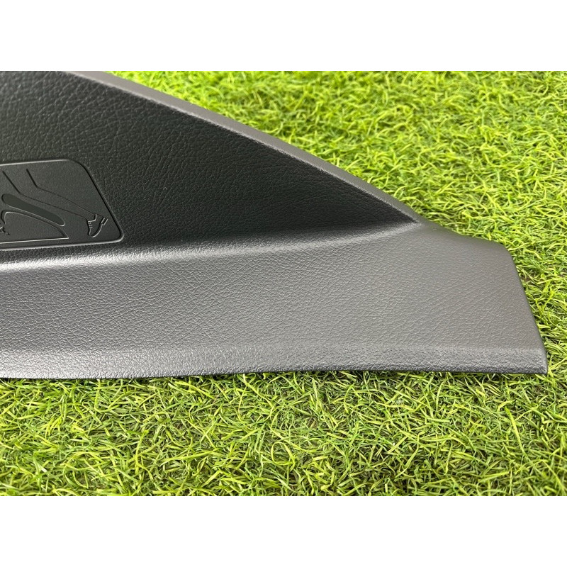 Накладка торпеды боковая (салон) Mercedes-Benz EQB 350 X243 2022 A2476890700649051